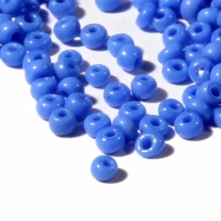 Lot (3000) vintage Czech blue seed glass beads