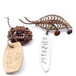 Lot (2) Czech Vintage Art Deco flower pin brooch design elements jewelry stampings findings