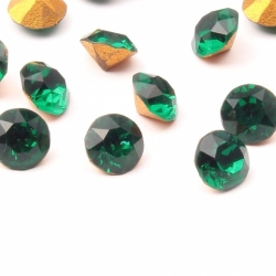 Lot (144) ss35 vintage Austrian D.S Emerald green dentelle glass rhinestones 