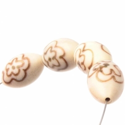 Lot (4) Czech vintage aventurine gold floral oval hand lampwork beige glass beads