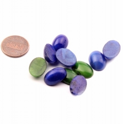Lot (10) 17x11mm Czech vintage blue green satin moonglow oval glass cabochons