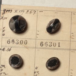 1916 Sample card (149) Czech antique glass buttons lampwork gilt lustre