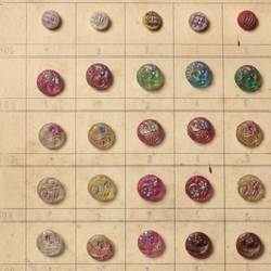 1925 Sample card (164) Czech antique dimi small glass buttons