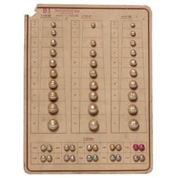Czech vintage sample card (49) metallic pearl glass beads