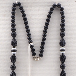 Vintage Czech necklace black white triangle rondelle glass beads 22"