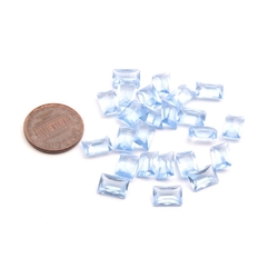 Lot (24) Czech vintage rectangle faceted blue glass rhinestones 9x6mm