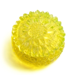 Vintage Czech Schlevogt Ingrid style "sunflower" uranium glass vanity powder trinket box dose