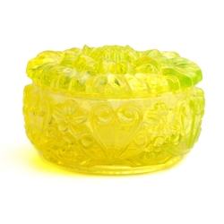 Vintage Czech Schlevogt Ingrid style "sunflower" uranium glass vanity powder trinket box dose