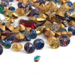 Lot (210) Czech vintage rainbow bicolor crystal peridot glass rhinestones 