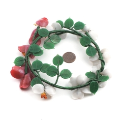Vintage Art Deco Czech lampwork glass bead white old pink flowers and green leaves wreath ornament