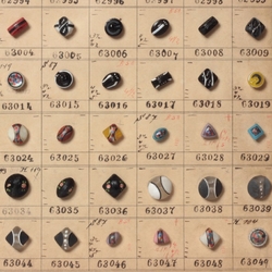 1915 Sample card (151) Czech antique glass buttons