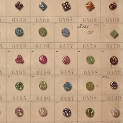 1906 Sample card (152) Czech antique dimi small glass buttons