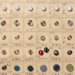 1915 Sample card (151) Czech antique glass buttons