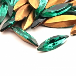 Lot (56) 15x5mm Czech vintage foiled oval navette faceted green glass rhinestones 