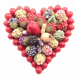 Vintage Art Deco 1930's Czech hand glass paste beaded fruits and berries heart pin brooch