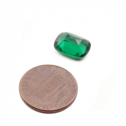 Vintage Emerald green glass rhinestone Czech 12x9mm rectangle faceted