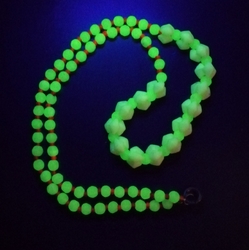 Vintage Czech necklace uranium white interlocking glass beads