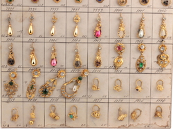 1920's design sample card (64) Czech vintage rhinestone glass bead earrings