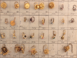 Czech vintage Art Deco technical sample card (55) rhinestone oriental style brass earrings