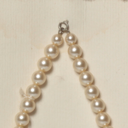Vintage Czech necklace metallic pearl beads 