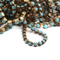 Lot vintage gold tone prong set blue rhinestone banding necklace chain trim