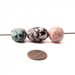 Lot (3) vintage Czech matrix abstract satin marble lampwork glass beads