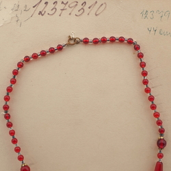 Czech vintage souvenir pendant necklace red glass beads