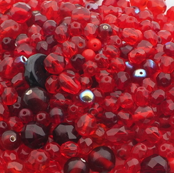 Lot (500) Czech vintage assorted red glass beads