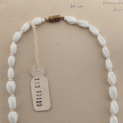 Czech vintage necklace white marble twist glass beads 