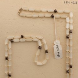 Vintage Czech necklace yellow satin atlas copper glass beads 