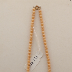 Vintage Czech necklace beige round oval pearl glass beads