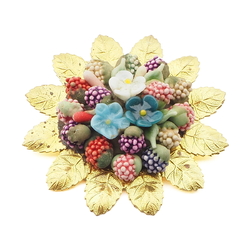 Vintage Czech glass beaded flower berry gold tone pin brooch