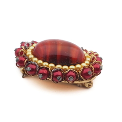 Vintage Czech toffee marble glass cabochon bead pin brooch