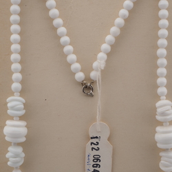 Vintage Czech necklace white round rondelle arc glass beads 