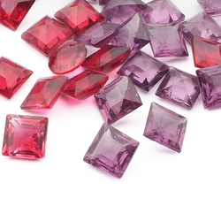 Lot (41) Czech vintage cranberry pink red square glass rhinestones 7mm