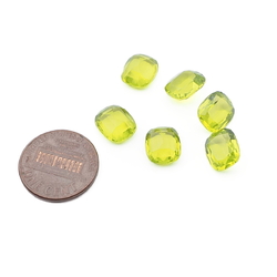Lot (6) Czech vintage green rectangle glass rhinestones 10x8mm