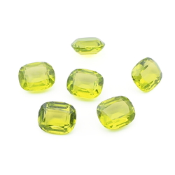 Lot (6) Czech vintage green rectangle glass rhinestones 10x8mm