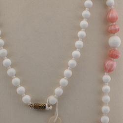 Vintage Czech necklace white pink marble glass beads 