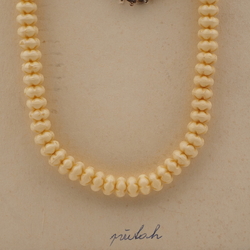 Vintage Czech necklace beige flower rondelle glass beads