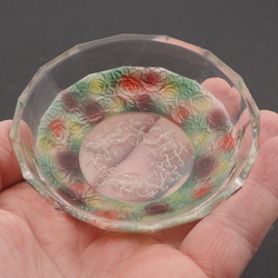 Rare intaglio rose floral and cherub glass mini bowl set designed by Adolf Beckert for Heinrich Hoffmann 1927