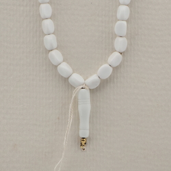 Vintage prayer bead strand 39 Czech white triangle glass beads 