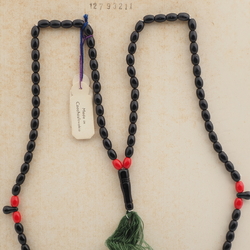 Vintage prayer bead strand 99 black red glass beads Muslim