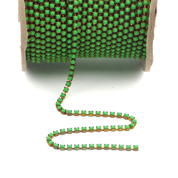 Green UV glow fluorescent pearl cup chain raw brass jewelry Preciosa SS12, 1 meter
