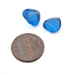 Lot (2) vintage Czech sapphire blue heart glass rhinestones 