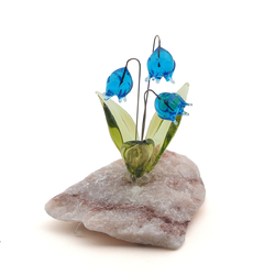 Czech lampwork glass bead wild alpine flower berries on stone art ornament  - kopie