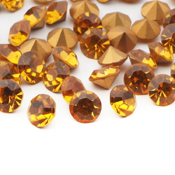 Lot (68) Czech vintage foiled golden topaz glass rhinestones 8mm
