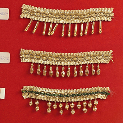 Vintage Czech 24 K gold hollow dangle drop beads ribbon lace trims lamp fringe dress millinery dolls sample card - kopie