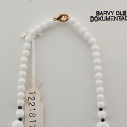 Vintage Czech necklace white oval round glass beads 