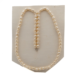 Vintage Czech necklace pearl oval ribbed glass beads