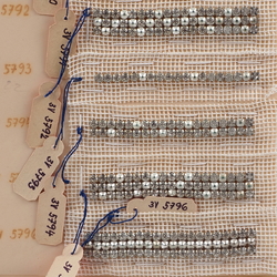 Vintage Czech rhinestone strass lace set glass 7 trims dress millinery dolls sample card 